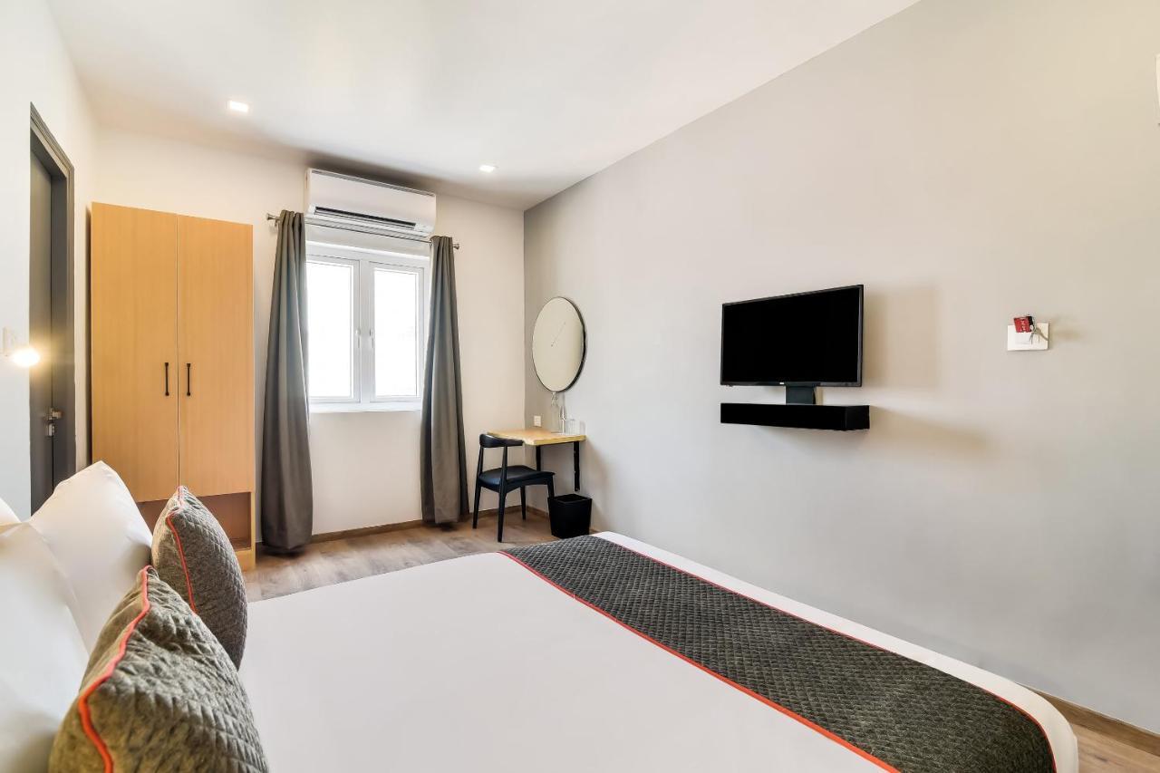 ホテルOyo Townhouse 238 Ulsoor バンガロール 部屋 写真