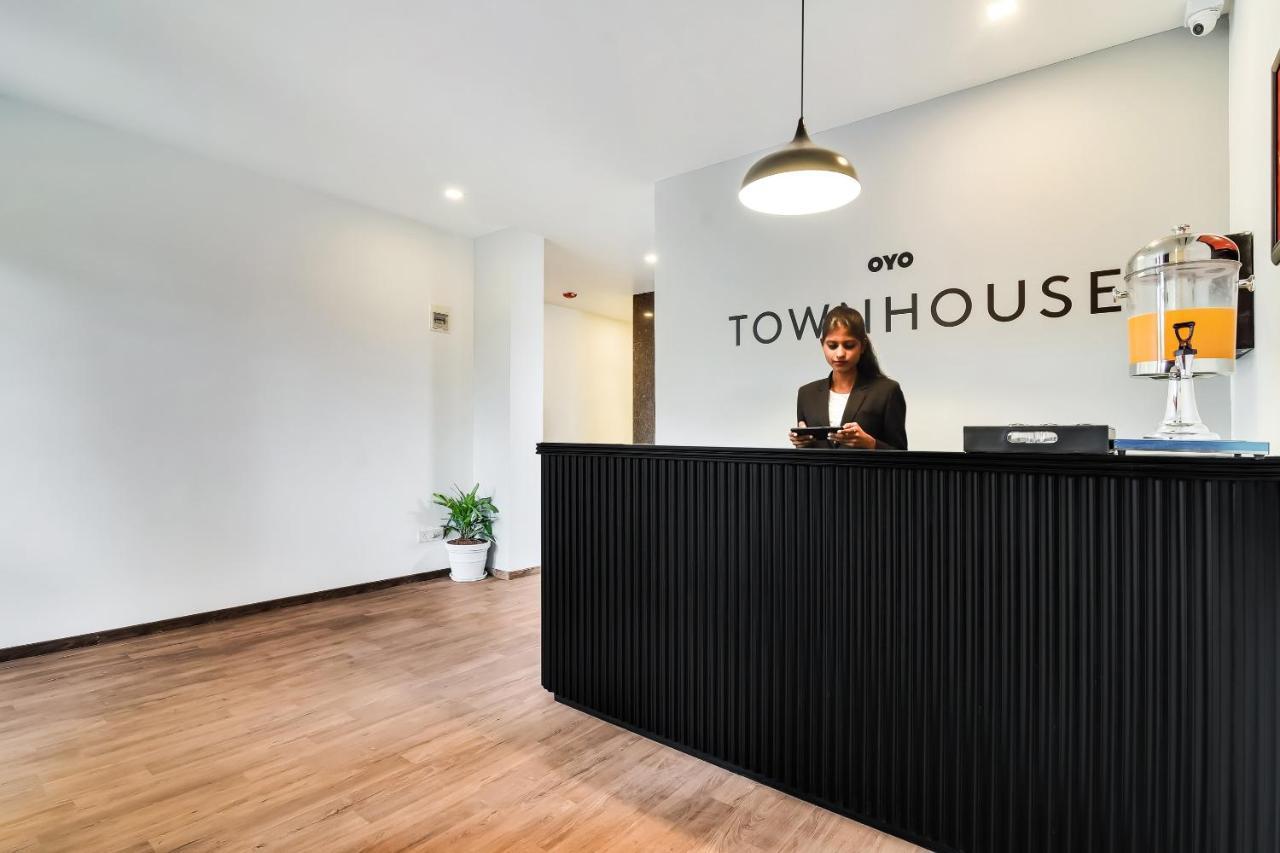 ホテルOyo Townhouse 238 Ulsoor バンガロール エクステリア 写真
